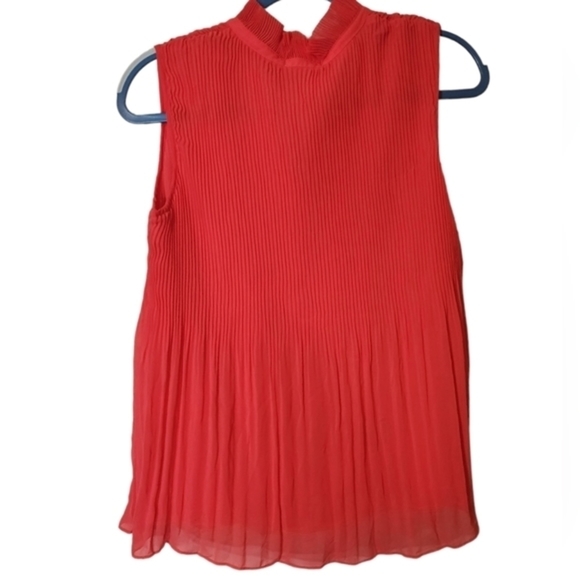 NWT MAX STUDIO Accordion Pleated Relaxed Blouse Top, Coral Chiffon. Size Small - Picture 7 of 7